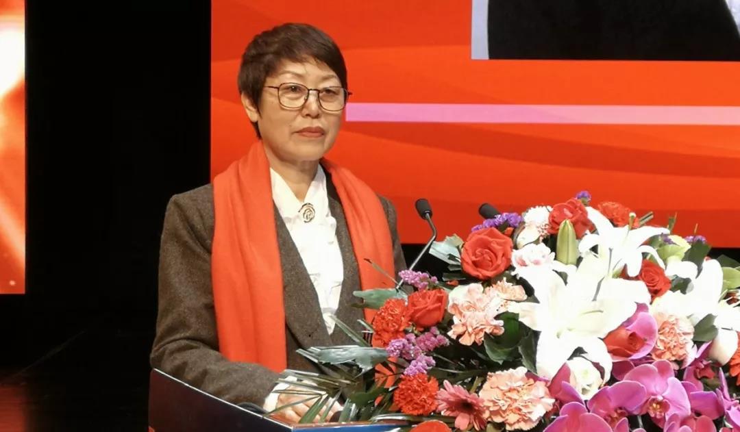 2019中国涂料大会召开，，，，，，，，官宣2018中国涂料工业大数据(图2)